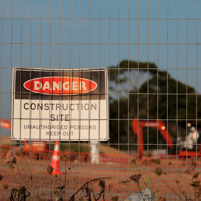 Pinnacle Signage: NSW's Local Durable Sign Manufacturer