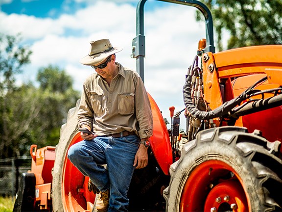 How to Choose the Right Safety Signs for Your Farm